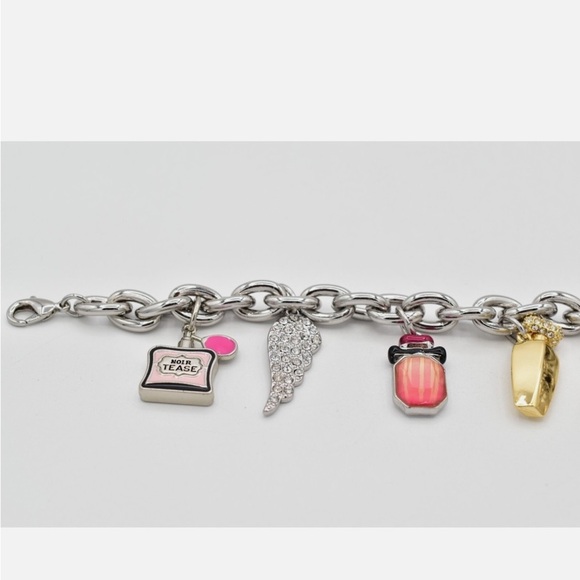 Victoria’s Secret super rare charm bracelet 💕 - Picture 3 of 11